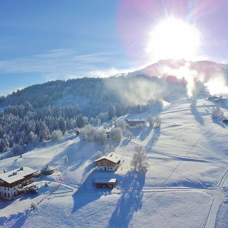 Chalet On The Ski Slope In St Johann In Tyrol Apfeldorf Dış mekan fotoğraf