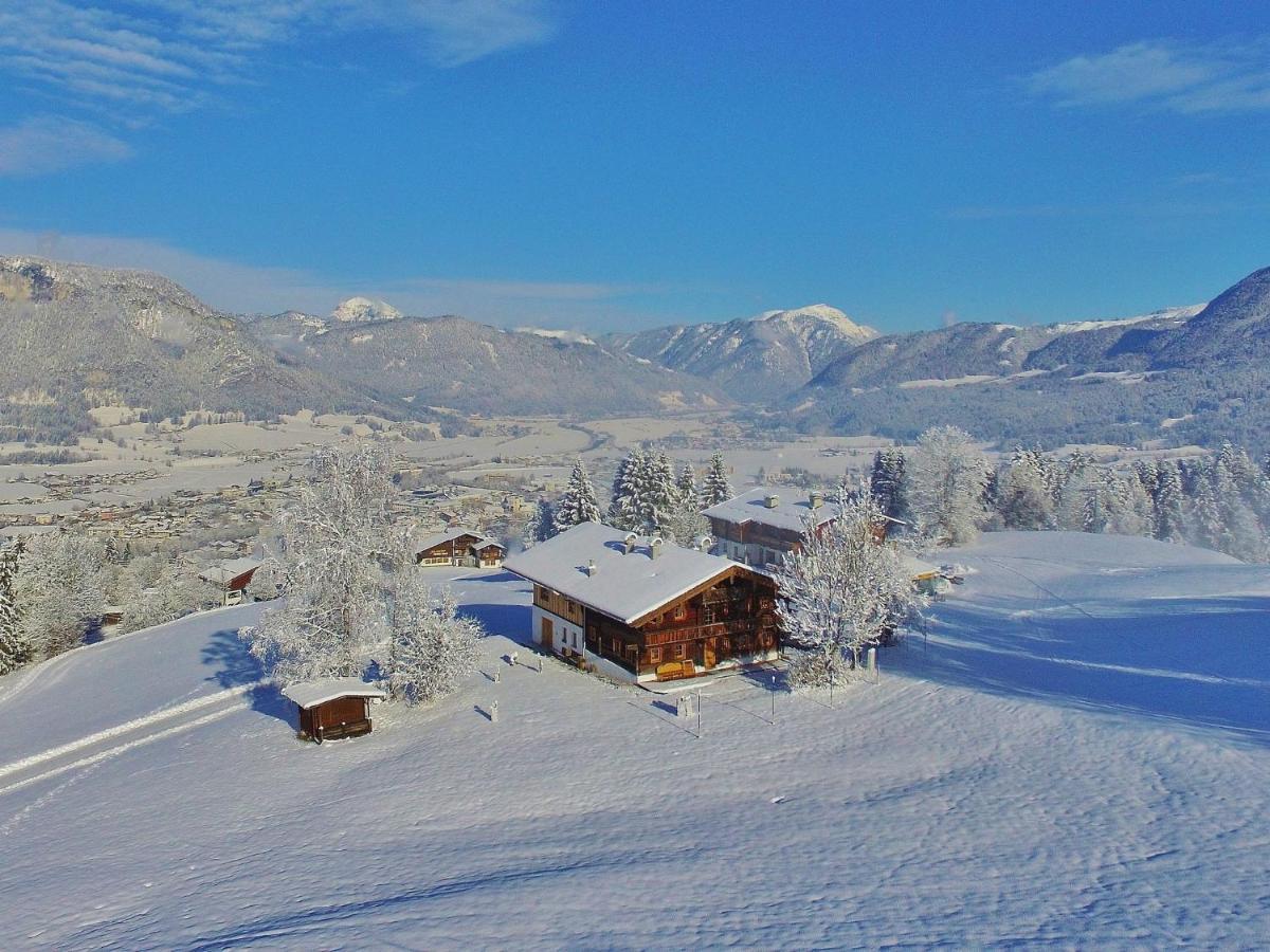 Chalet On The Ski Slope In St Johann In Tyrol Apfeldorf Dış mekan fotoğraf